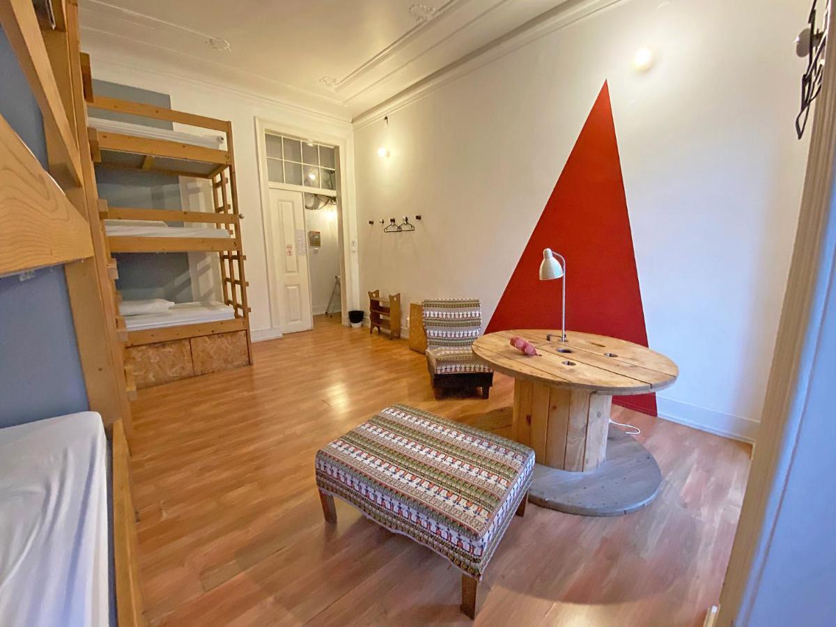 Lookout Lisbon Hostel ภายนอก รูปภาพ