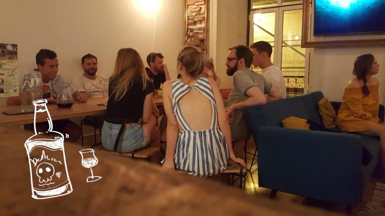 Lookout Lisbon Hostel ภายนอก รูปภาพ