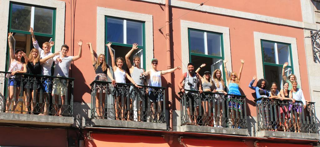Lookout Lisbon Hostel ภายนอก รูปภาพ