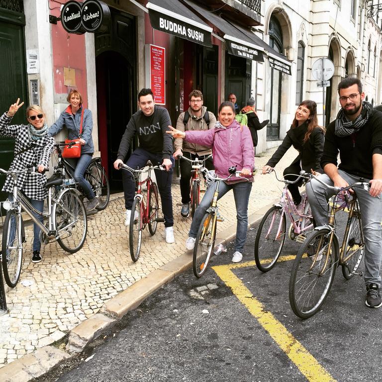 Lookout Lisbon Hostel ภายนอก รูปภาพ